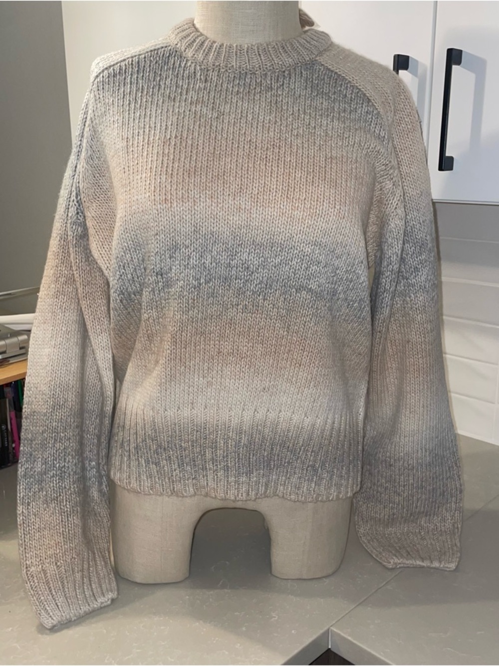 Roots Ombre Crewneck Sweater in Beige and Gray Size Large